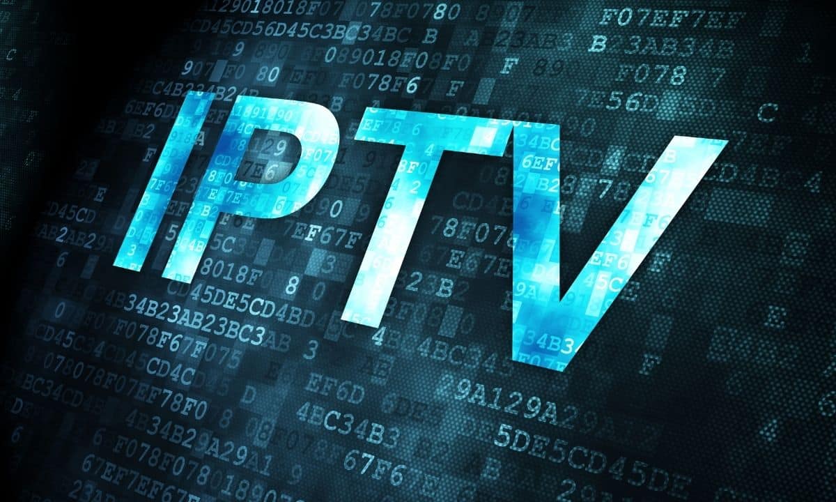 ما هو IPTV؟ كل ما تحتاج معرفته عن التلفزيون عبر الإنترنت