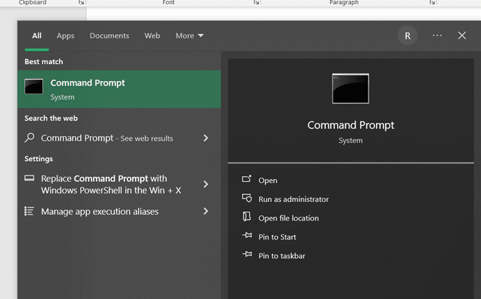 نافذة بحث ويندوز مع تحديد تطبيق "موجه الأوامر (Command Prompt)"
